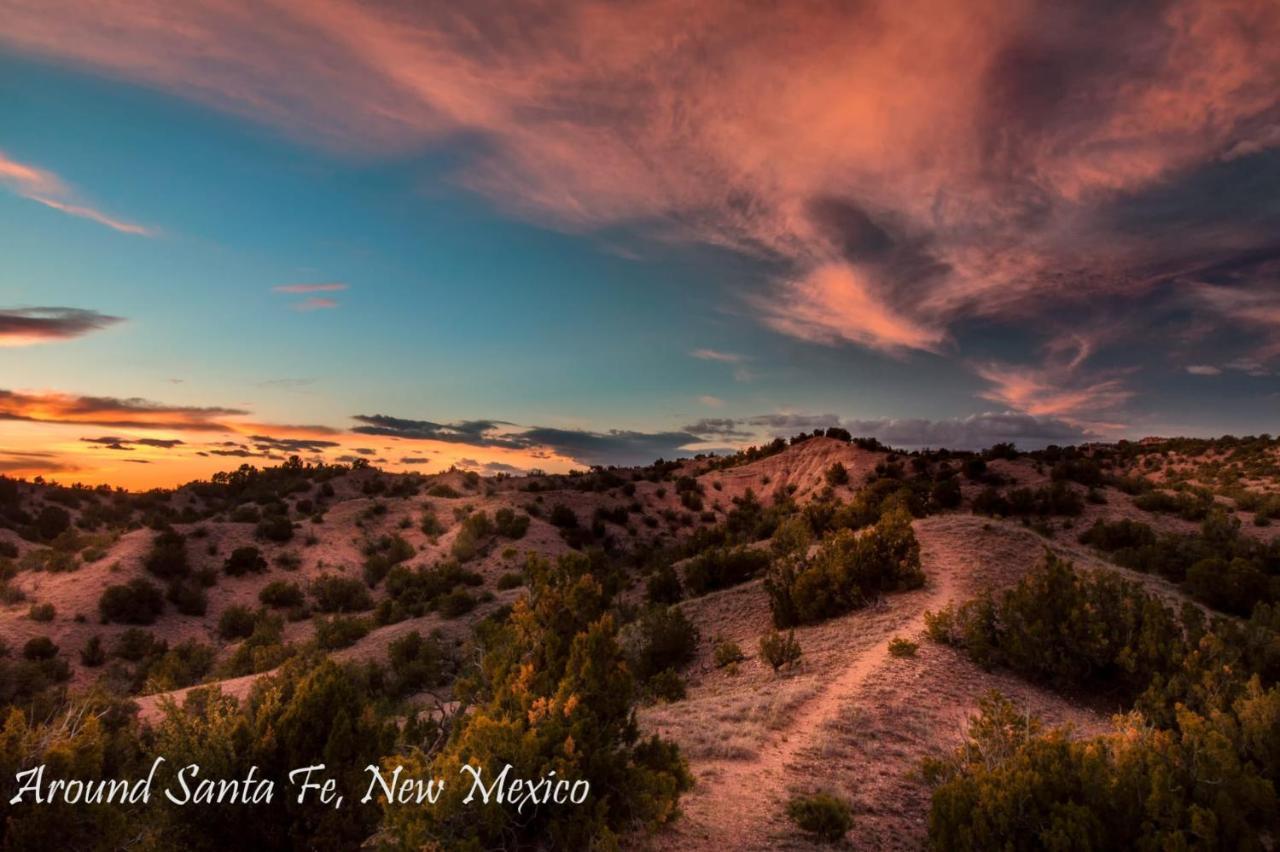 Rancho De La Luna Casita ซานตาเฟ ภายนอก รูปภาพ